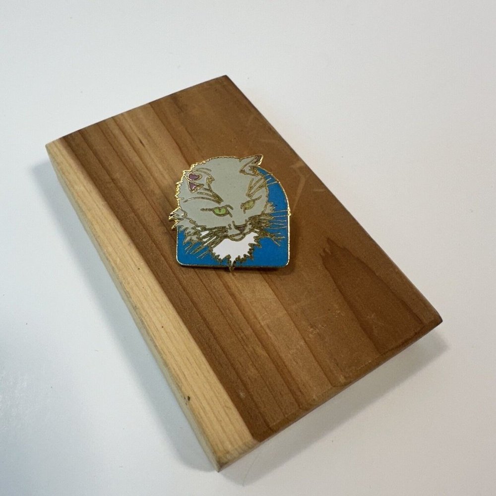 Vintage Pinnacle Designs Cat Pin Cat Lover Gifts Pinback